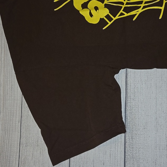 Sp5der Men's OG Web T-Shirt Brown/Yellow Size L NWOT - Picture 4 of 7